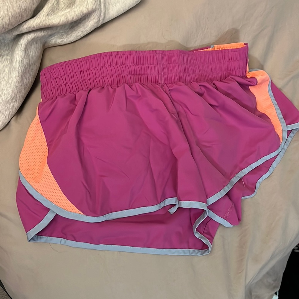 NWT NIKE DRI-FIT RUNNING SHORTS